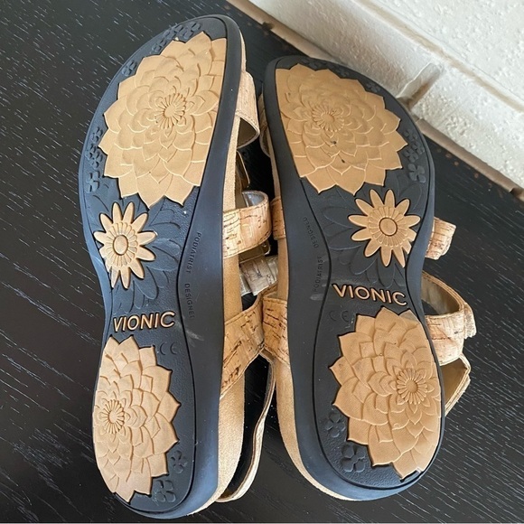 Vionic Women Size 8 Sandals Cork Tan Strappy Sling Back Shoe 44Amber TVW1275 - Picture 6 of 7